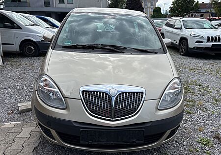 Lancia Musa 1.4 16V Oro DFN
