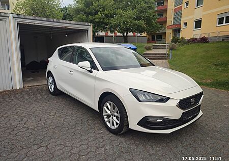 Seat Leon Kl. Style/eTSI, DSG, SHZ