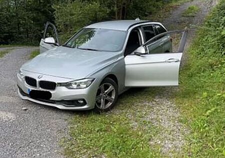 BMW 318d Touring -