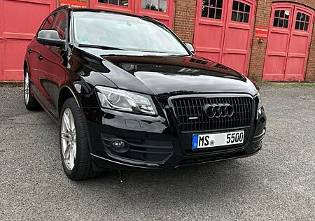 Audi Q5 3.2 FSI S tronic quattro 20ZollPano St.Hz WR