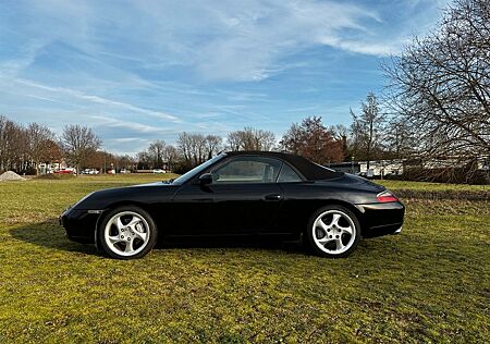 Porsche 996 Carrera 4 Cabriolet Carrera