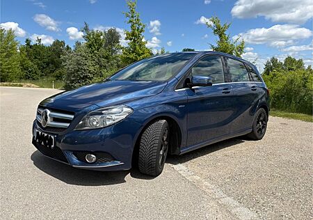 Mercedes-Benz B 200 CDI - TOP gepflegter Zustand