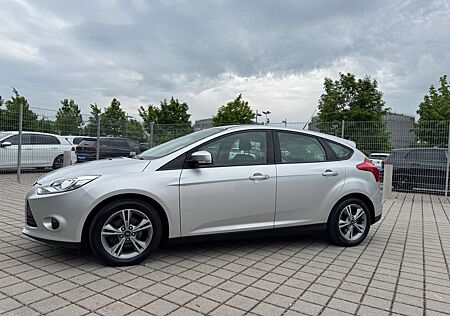 Ford Focus 1.0 Style Editi/Tüv u. Insp. neu/Garantie