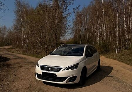 Peugeot 308 SW Active 130 PureTech EAT6 STOP & START...