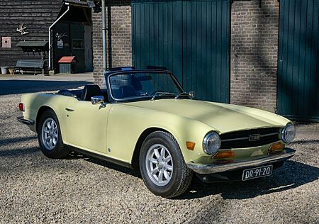 Triumph TR6