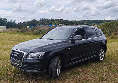 Audi Q5 2.0 TDI quattro -