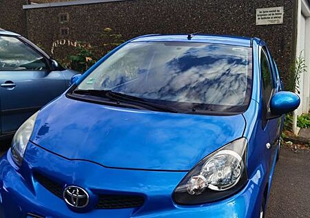 Toyota Aygo (X) Aygo bj 2011