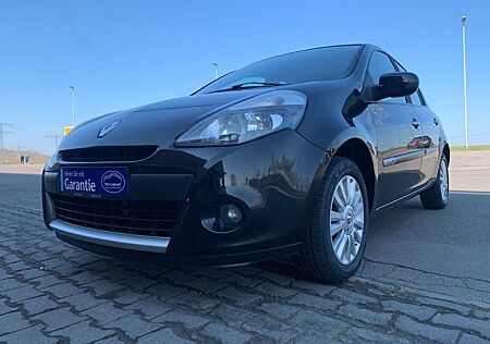 Renault Clio III Dynamique Navi Tüv Service Neu