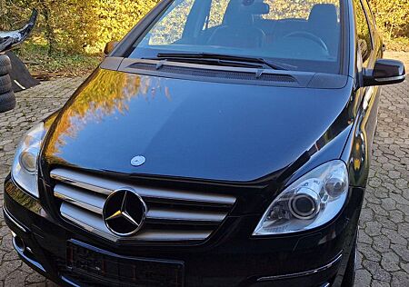 Mercedes-Benz B 200 Automatik Klima Leder Xenon