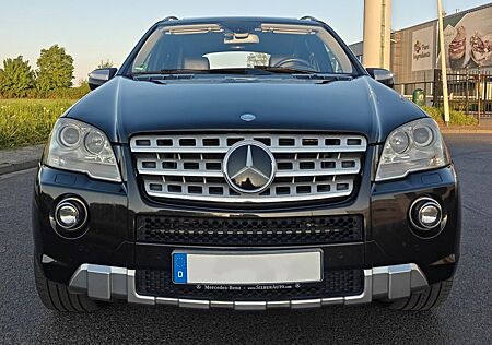 Mercedes-Benz ML 500 4MATIC - AMG Optik - Peridotbraunmet.