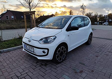 VW Up Volkswagen ! Winterpaket - Erste Hand - Panoramadach