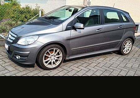 Mercedes-Benz B 160 BlueEFFICIENCY -