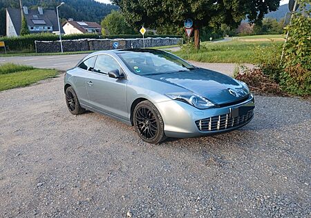 Renault Laguna Coupé V6 dCi 240 Automatik -
