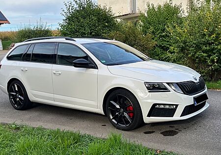 Skoda Octavia 2.0 TSI DSG RS Combi RS