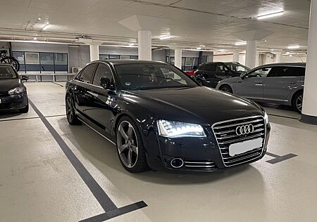 Audi A8 3.0 TDI 8-Fach/Standh./LED/Bose/Massage
