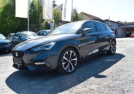 Seat Leon FR PLUS "LED/NAVI/KAMERA/SHZ/VIRTUAL"