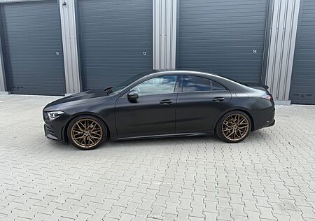 Mercedes-Benz CLA 200 Coupe | AMG Line / Automatik