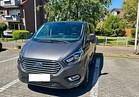 Ford Tourneo Custom 2.0 L1 Titanium X - 185PS