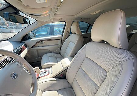 Volvo S80 3.2 BLIS ACC Sitzbelüf. Sitzhtz. Keyle