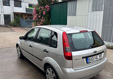 Ford Fiesta 1.4 16V Trend Trend