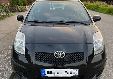 Toyota Yaris 1,4-l-D-4D