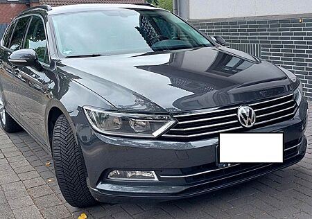 VW Passat Variant Volkswagen 2.0 TDI SCR Comfortline Varia...