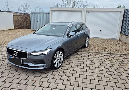 Volvo V90 D4 Momentum Geartronic Momentum