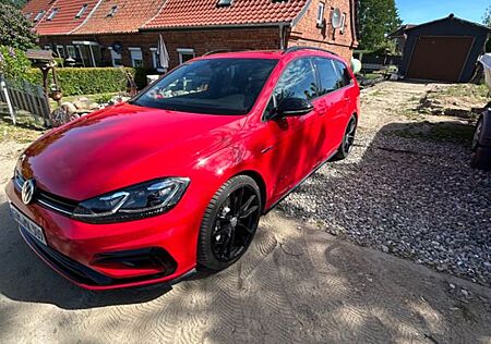 VW Golf Volkswagen 2.0 TSI OPF DSG 4MOTION R Variant R