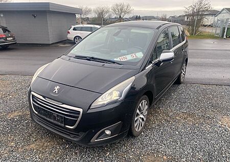 Peugeot 5008 Active 2.0 HDI Automatic LKW 2 Seats