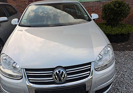 VW Jetta Volkswagen 1.4 TSI 90 kW DSG Comfortline Comfortline