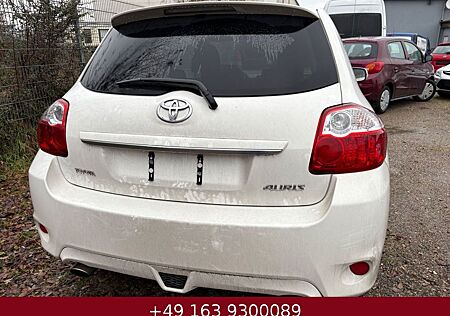 Toyota Auris 2,2-l-D-TTE XENON KLIMAAUTOM ALUS