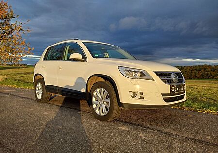 VW Tiguan Volkswagen 2.0 TSI Autom. 4MOTION Xenon Climatr.