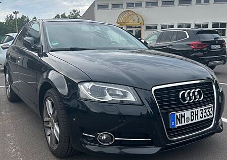 Audi A4 1.8 TFSI S line, BOSE, Pano, Quattro