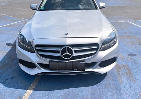 Mercedes-Benz C 180 T -