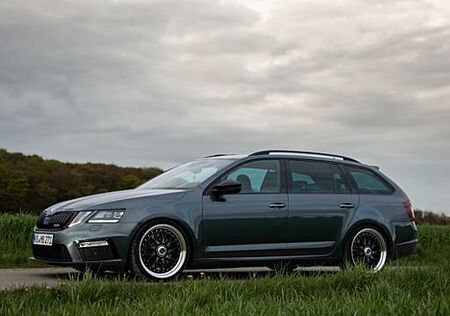 Skoda Octavia 2.0 TSI DSG RS60 Combi RS60