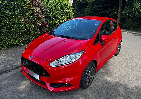 Ford Fiesta 1,6 EcoBoost ST ST