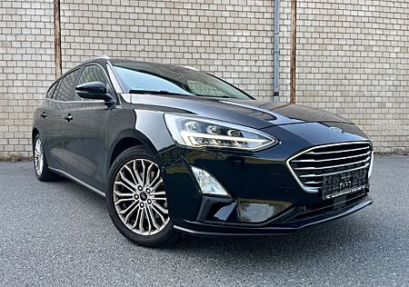 Ford Focus Turnier Titanium