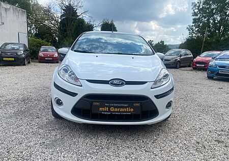 Ford Fiesta 1,25 60kW Titanium/Klimaautomatik/Hu Neu