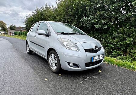 Toyota Yaris 1,33-l-Dual-VVT-i Sol Sol