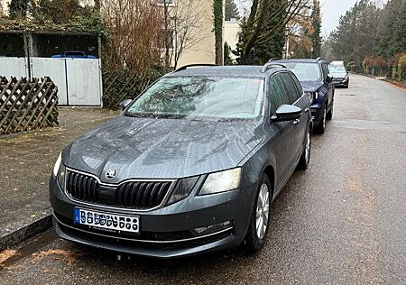 Skoda Octavia 2.0 TDI Acc/8fach Alu/TÜV NEU/No Adbule