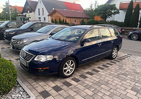 VW Passat Volkswagen 1.9 TDI BlueMotion BlueMotion