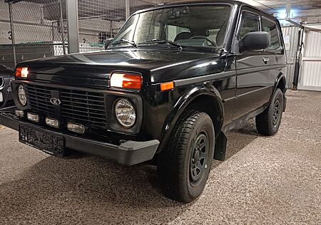 Lada Niva 4x4 Allrad