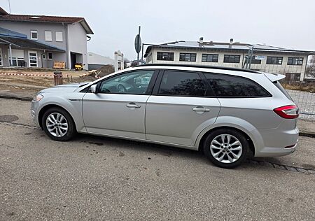 Ford Mondeo 2,0TDCi 103kW Champions Ed. Tu. Power...