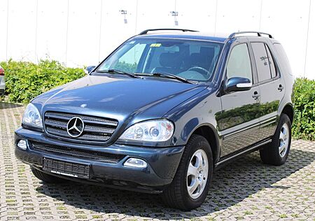 Mercedes-Benz ML 270 CDI Aus erste hand Schalt Getriebe