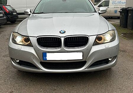 BMW 318 E90 LCI 3.18i /143ps/ Sitzheizung