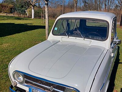 Renault R 4 Chrommodell