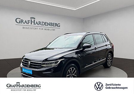 VW Tiguan Volkswagen Life 2.0 TDI DSG Navi AHK LED