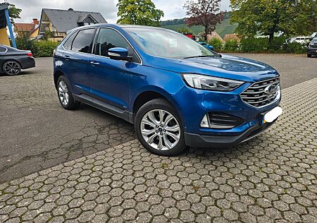 Ford Edge gebraucht kaufen Ford Edge 2,0 l EcoBlue Bi-Turbo 4x4 TITANIUM VOLL