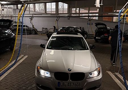 BMW 318i E90 | M-Look| Schiebedach|BBS| TÜV 03/27