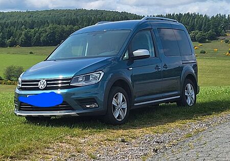 VW Caddy Volkswagen 2,0TDI 110kW BMT DSG Alltrack 5-Sitzer...